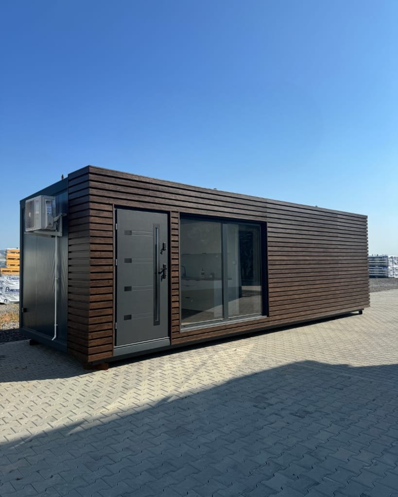 Contenedor vivienda 9 × 3 m