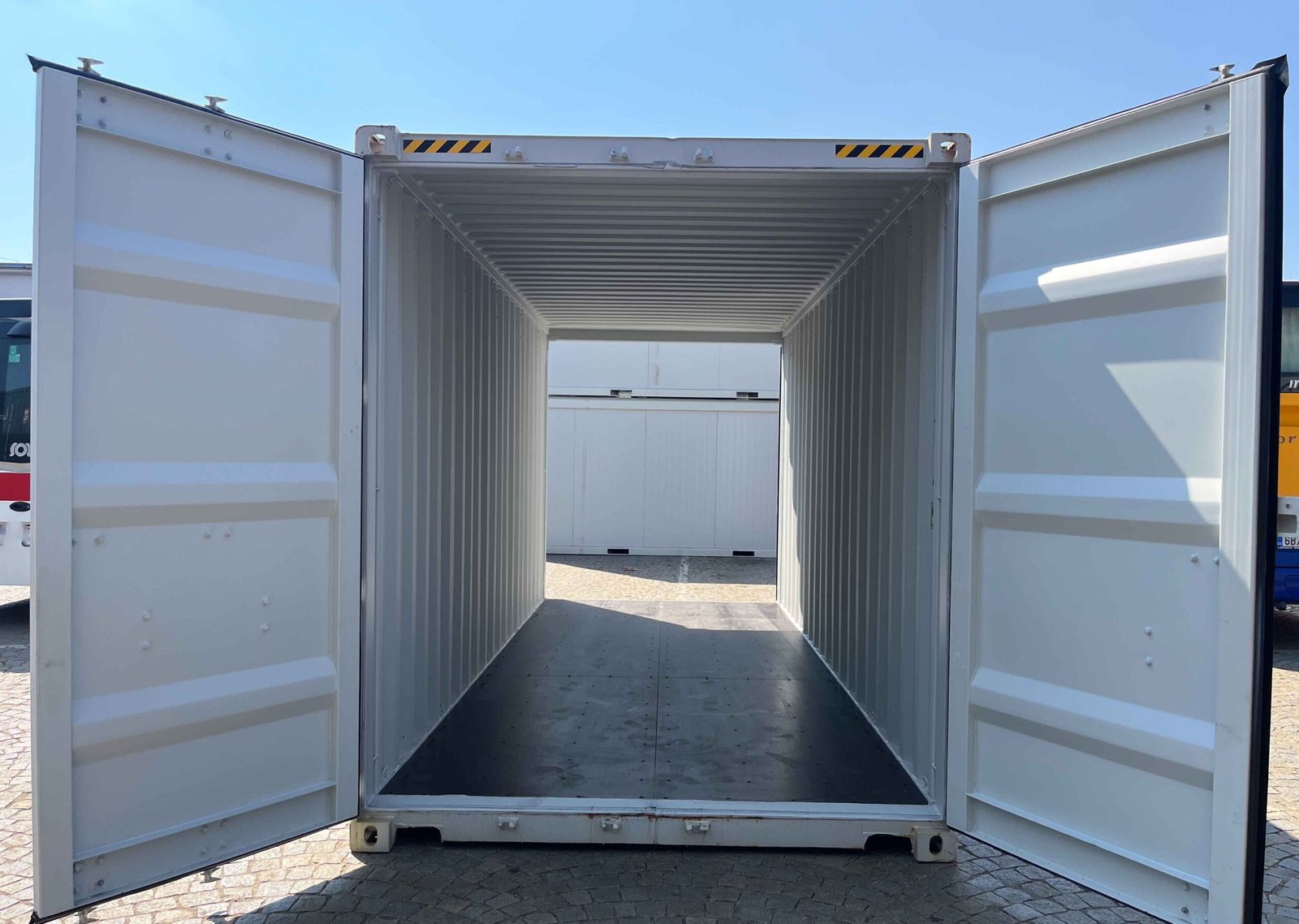Contenedor marítimo 20′ High Cube Doble Door – Walk-Through, 271 214-9, nuevo blanco